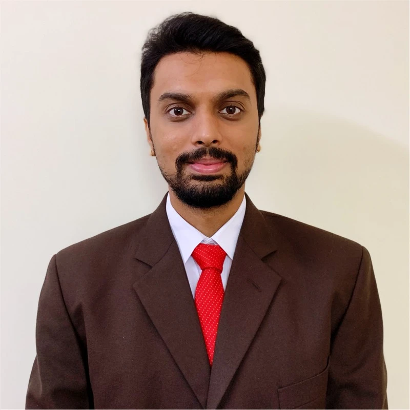 Are You Contemplating In Investing In Business Analytics Training? Hear From People Who Recently Upskilled With IIM Indore's Future Leader Program. 2 Business Analytics